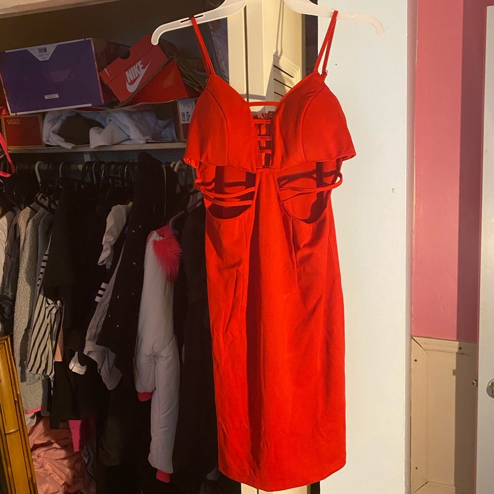Pretty red dress